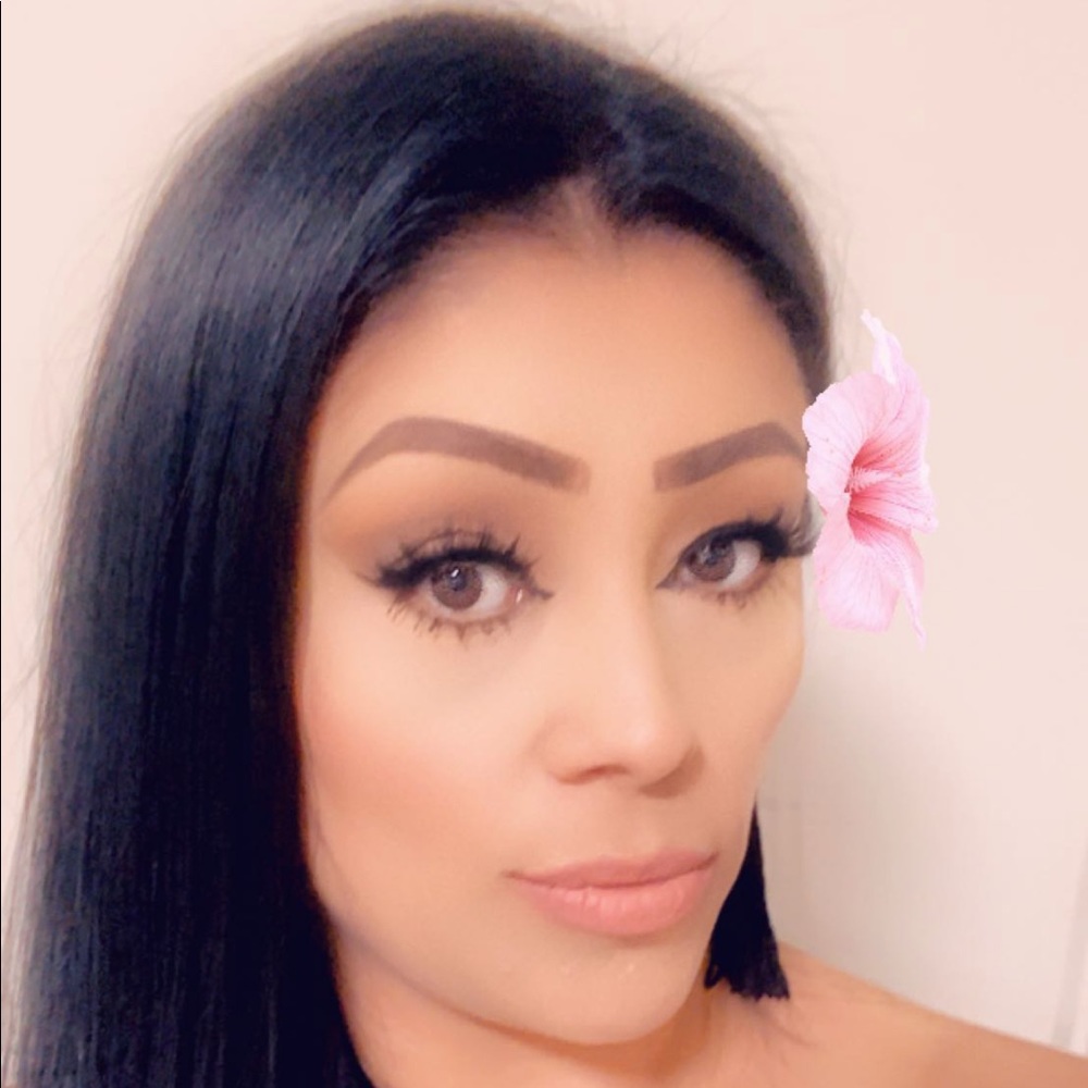 Meet your Posher, Rosa